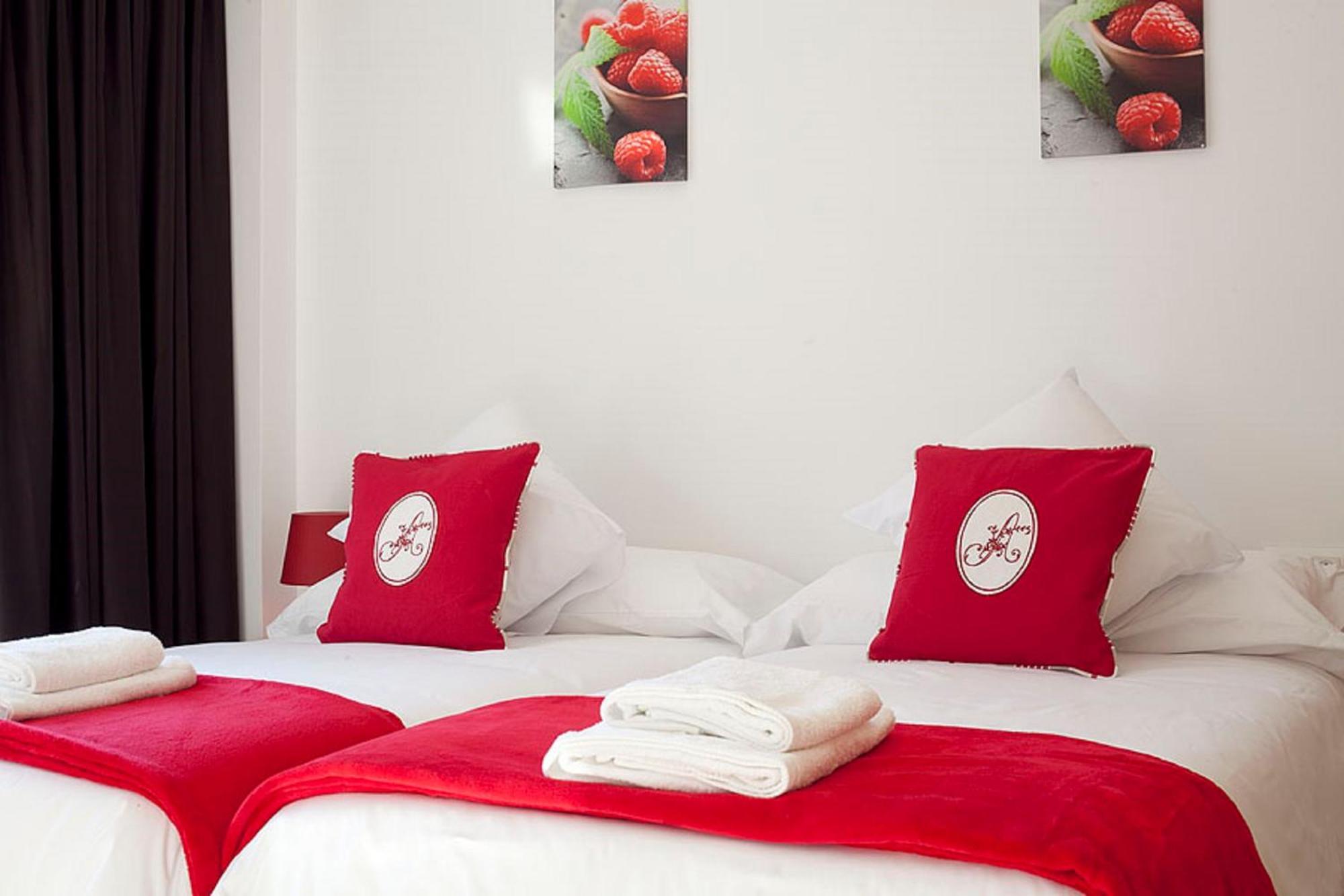 Charmsuites Nou Rambla — Photos 3